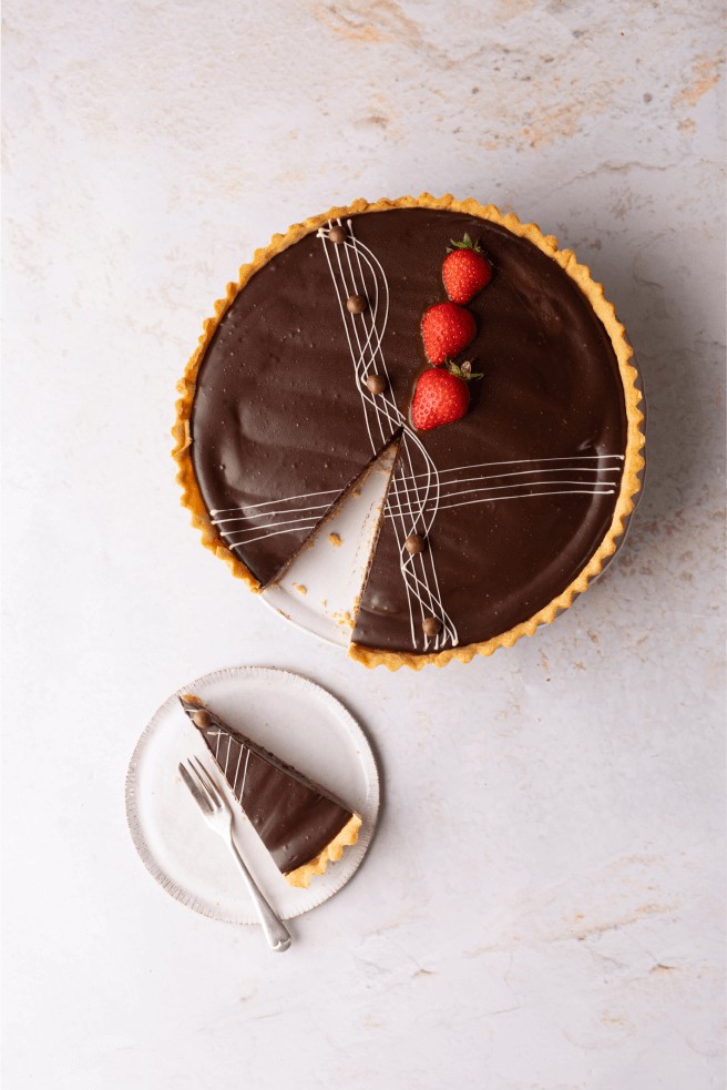 Salted Caramel Chocolate Tart