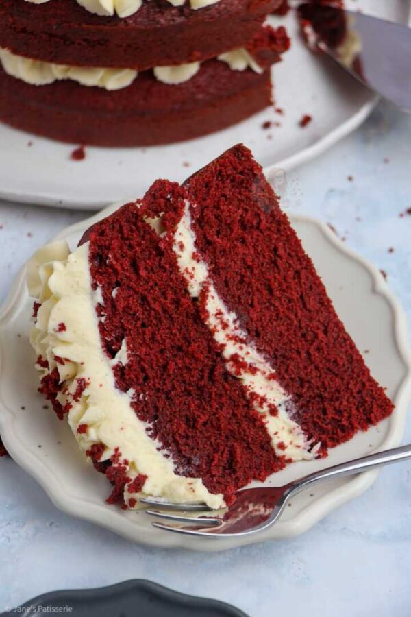 RED VELVET CAKE 10"